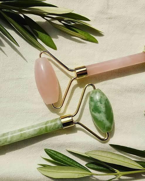 Jade Gua Sha Face Shaping Tool